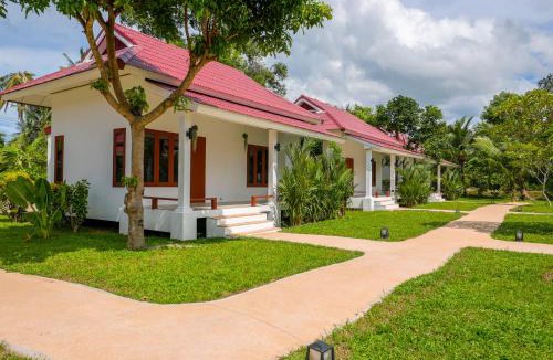 Mae Nam Resort | Tropical Nusa Residence