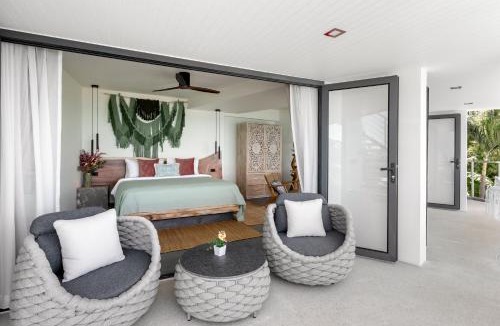 Lamai Villa | Villa Seawadee - luxurious, award-winning design Villa with amazing panoramic seaview