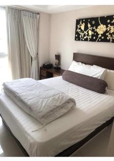 Kata Apartment | Cristians lägenhet