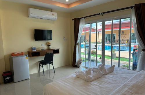 Wichit Hotel | พัชรี รีสอร์ท ภูเก็ต Patcharee Resort Phuket
