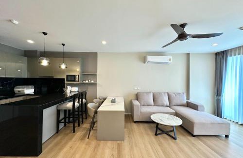 Bang Tao Apartment | The Regent Phuket Bangtao Beach