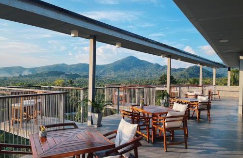Wok Tum Resort | Varivana Resort Koh Phangan, The Centara Collection