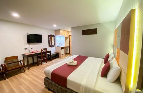 Noen Phra Hotel | East Inn 15 Rayong - SHA Certified