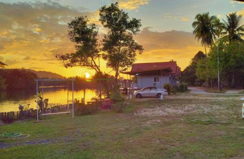 Takua Pa House | Khum Thong Resort