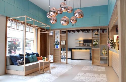 Talat Hotel | Rajthani Hotel Surat Thani - SHA Certified