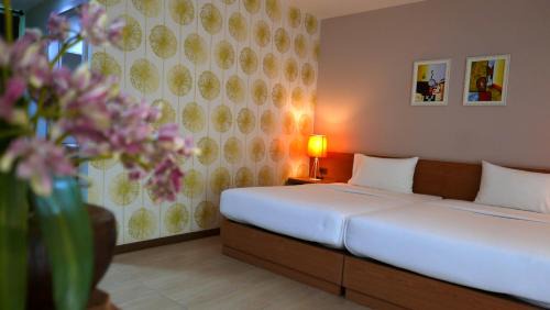Saphan Sung Hotel | U Tiny Boutique Hotel Suvarnabhumi Bangkok - SHA Plus