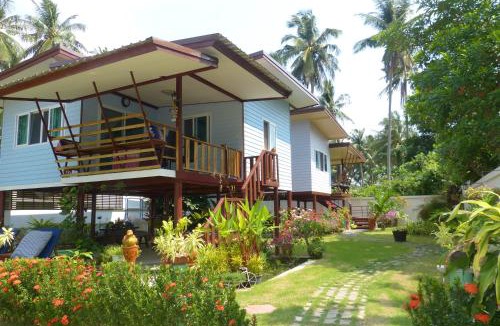 Thong Chai House | Boons Bungalow Ban Krut