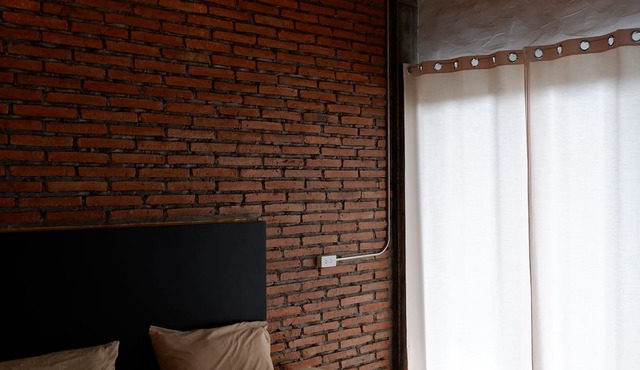 Black Elephant Boutique