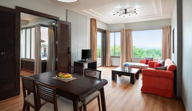 Springfield Village Golf & Spa