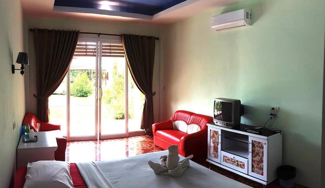 Best House Resort