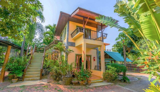 Baanbali Beach Resort