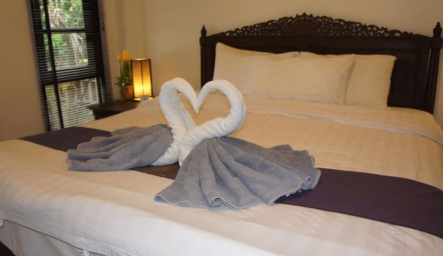 Phuket Gay Home Stay - Caters to Men