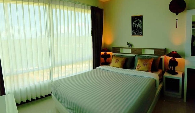The Royal Suite By The Ozone Condo