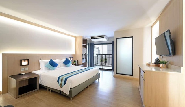 O2 Grand Suvarnabhumi Airport - Free Scheduled Shuttle from Hotel to Suvarnabhumi Airport