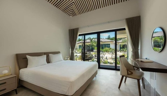 SHI Phangan Villas
