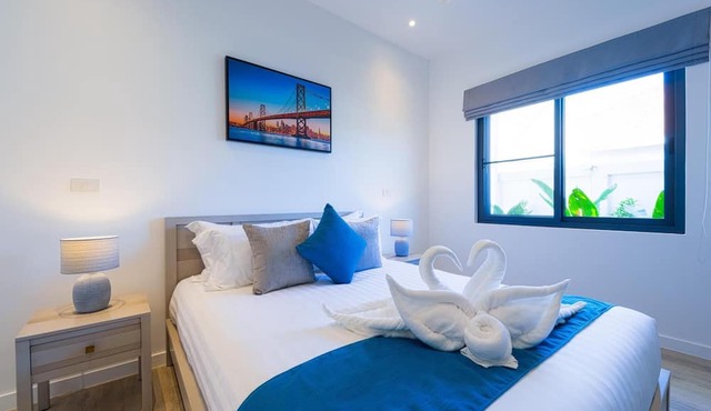 New Modern 3 Bedroom Villa MB35