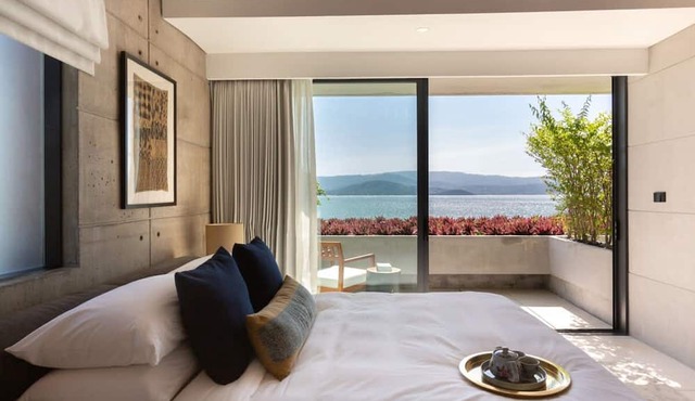 Solaris 3-bedroom Beachfront Villa in Koh Samui
