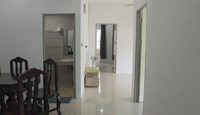 "Relaxing 2-Bedroom Ao Nang House with Modern Amenities & Local Charm