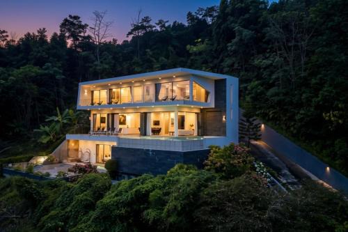 Lapista 6 Bedroom Luxury Vila
