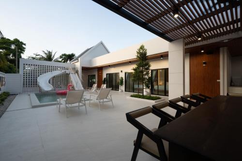 Sea Vibes Pool Villa