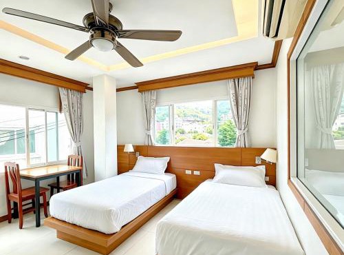 Decare Hotel Patong Weekly Promotion