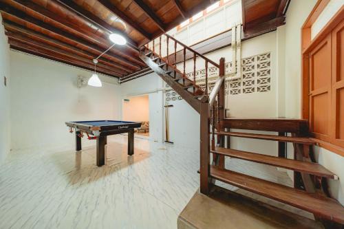 GAO Phala Beachfront Hostel