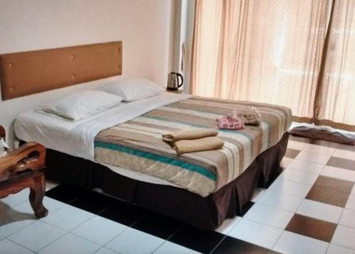 ระยองบีช Rayong Beach Hotel