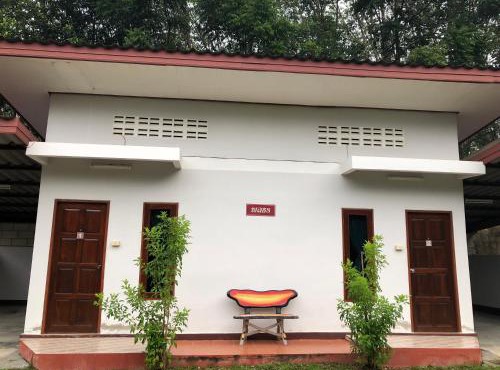Thanathorn Guesthouse